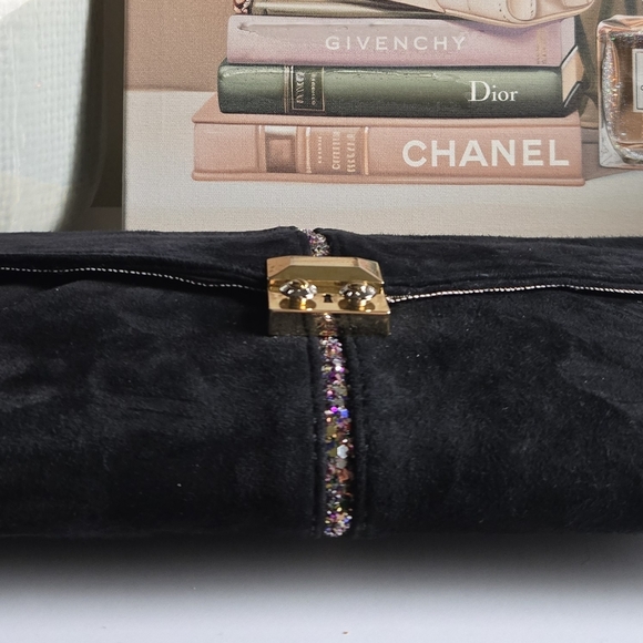 Henri Bendel Suede Flap Clutch GUC - Picture 8 of 13